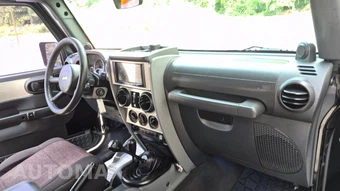 2009 Jeep Wrangler Unlimited Rubicon - miniatura 40