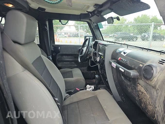 2009 Jeep Wrangler Unlimited X - miniatura 8