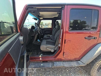 2009 Jeep Wrangler Unlimited X - miniatura 3