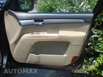2009 Kia Borrego LX – miniatura 43