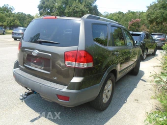 2009 Kia Borrego LX – miniatura 7