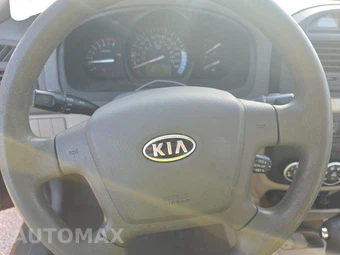 2009 Kia Spectra EX Sedan – miniatura 10