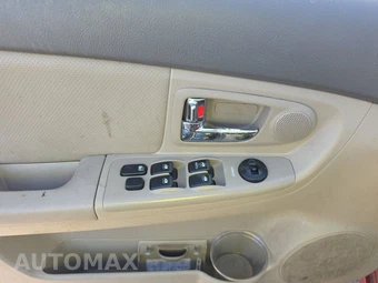 2009 Kia Spectra EX Sedan – miniatura 9