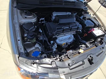 2009 Kia Spectra EX Sedan – miniatura 27