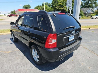 2009 Kia Sportage LX – miniatura 2