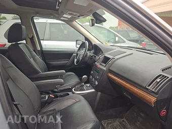 2009 Land Rover LR2 HSE – miniatura 13
