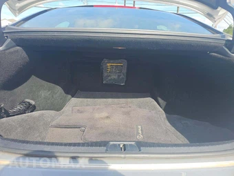 2009 Lexus LS 460 - miniatura 11