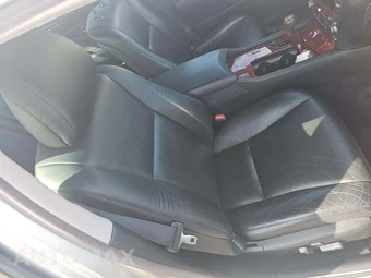 2009 Lexus LS 460 - miniatura 15