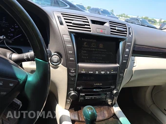 2009 Lexus LS 460 – miniatura 11