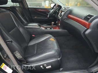 2009 Lexus LS 460 – miniatura 8