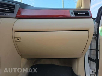 2009 Lexus LX 570 – miniatura 20