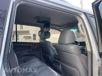 2009 Lexus LX 570 - miniatura 29