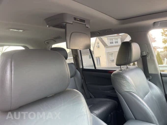 2009 Lexus LX 570 - miniatura 32