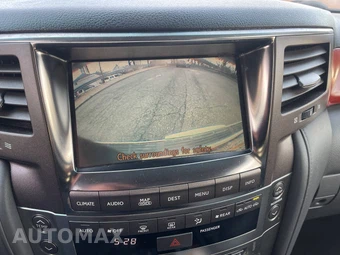 2009 Lexus LX 570 - miniatura 37