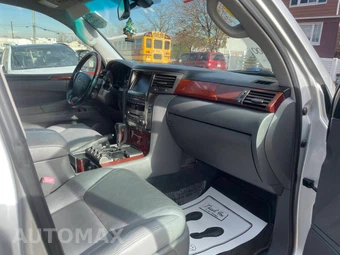2009 Lexus LX 570 - miniatura 47