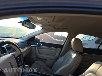 2009 Lincoln MKS - miniatura 17