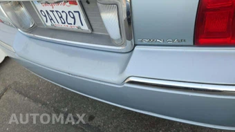 2009 Lincoln Town Car Signature Limited – miniatura 23