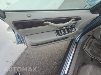 2009 Lincoln Town Car Signature Limited – miniatura 9