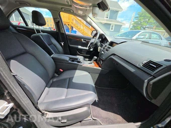 2009 Mercedes-Benz C 300 4MATIC – miniatura 18