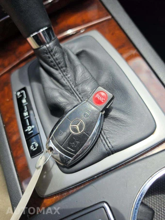 2009 Mercedes-Benz C 300 4MATIC – miniatura 8