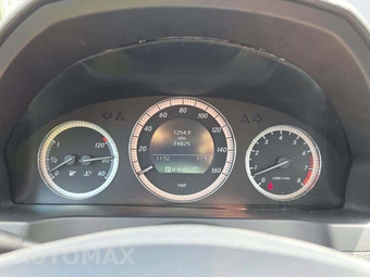 2009 Mercedes-Benz C 300 4MATIC – miniatura 9