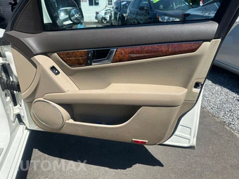 2009 Mercedes-Benz C 300 4MATIC – miniatura 23