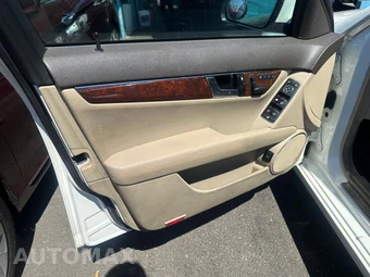 2009 Mercedes-Benz C 300 4MATIC – miniatura 28