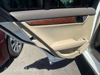 2009 Mercedes-Benz C 300 4MATIC – miniatura 9