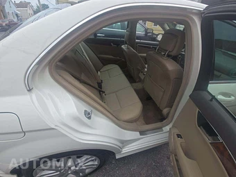 2009 Mercedes-Benz C 300 4MATIC – miniatura 16