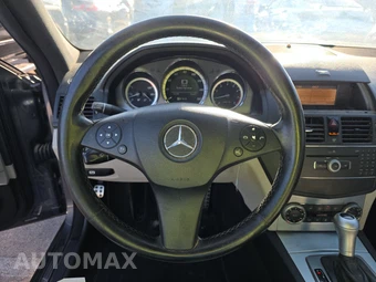 2009 Mercedes-Benz C 300 - miniatura 10