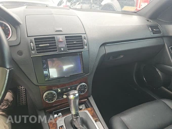 2009 Mercedes-Benz C 300 – miniatura 11