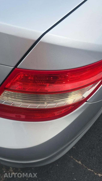 2009 Mercedes-Benz C 300 – miniatura 29