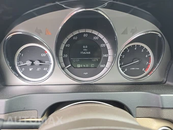 2009 Mercedes-Benz C 300 – miniatura 12