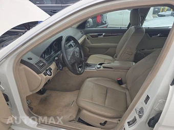 2009 Mercedes-Benz C 300 – miniatura 7