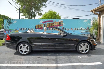 2009 Mercedes-Benz CLK 350 Convertible - miniatura 25