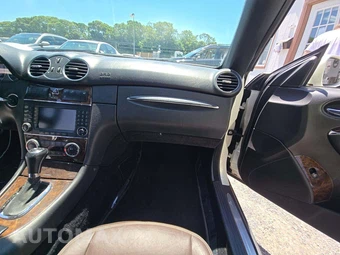 2009 Mercedes-Benz CLK 350 Convertible – miniatura 19