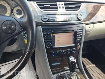2009 Mercedes-Benz CLS 550 – miniatura 10