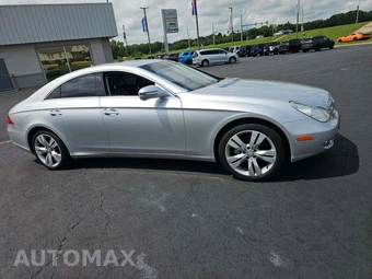 2009 Mercedes-Benz CLS 550 – miniatura 4