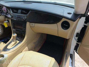 2009 Mercedes-Benz CLS 550 – miniatura 20