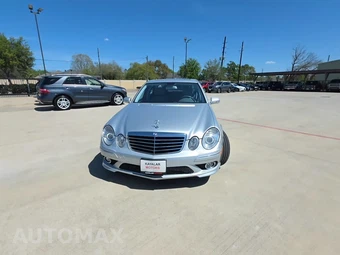2009 Mercedes-Benz E 350 Sedan - miniatura 2
