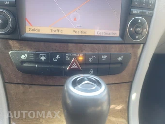 2009 Mercedes-Benz E-Class E 350 - miniatura 41