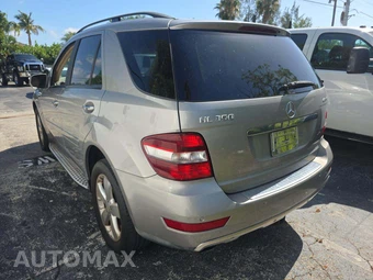 2009 Mercedes-Benz ML 350 – miniatura 2