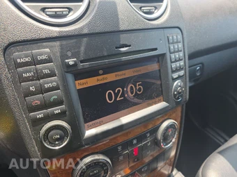 2009 Mercedes-Benz ML 350 - miniatura 11