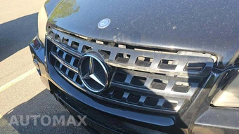 2009 Mercedes-Benz ML 63 AMG - miniatura 27