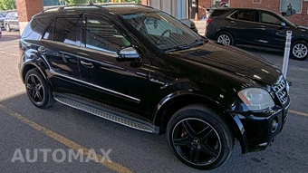 2009 Mercedes-Benz ML 63 AMG - miniatura 3