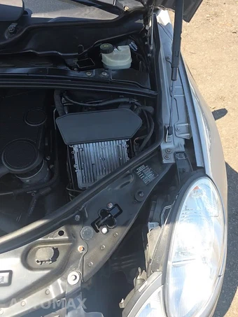 2009 Mercedes-Benz R 320 BlueTEC - miniatura 26