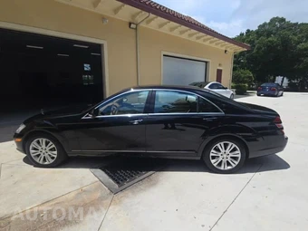 2009 Mercedes-Benz S 550 4MATIC - miniatura 3