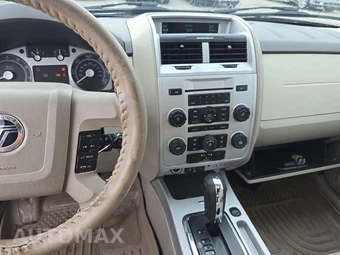 2009 Mercury Mariner Premier - miniatura 11