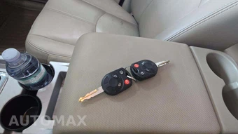 2009 Mercury Mariner Premier - miniatura 20