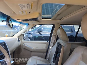 2009 Mercury Mountaineer Premier - miniatura 23